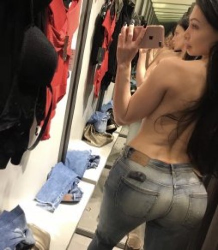 Индивидуалка Амина вирт