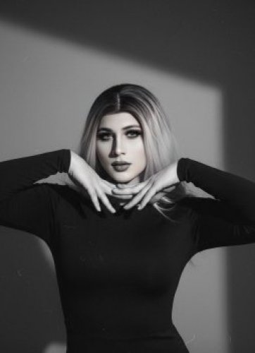 Индивидуалка  TS АРИНА ВИРТ