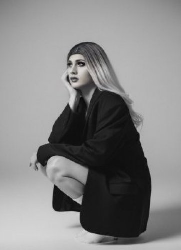 Индивидуалка  TS АРИНА ВИРТ